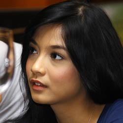 Sibuk, Chelsea Olivia Tak Ikut Pacar Liburan di Singapura