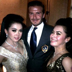 Dompet Hermes Adik Syahrini Kecopetan Saat Nonton Beckham