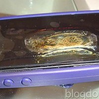 Korban: Asap Hitam Mengepul dari iPhone 4 yang Terbakar