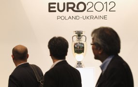 Menghindari Spanyol, Berebut Polandia & Ukraina