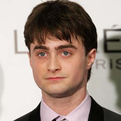 Daniel Radcliffe Perankan Pria Gay di Kill Your Darlings