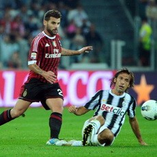 Tekad Milan Kejar Nyonya Tua