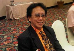 DR Wimpie Pangkahila dan Aneka Rahasia Seksual