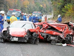 14 Mobil Super Tabrakan Beruntun di Jepang