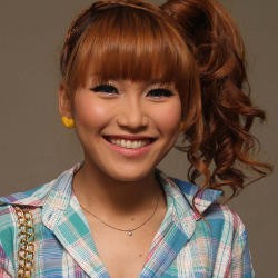 Popularitas Ayu Ting Ting Diramalkan Tak Lama