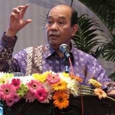 Perry Warjiyo dan Ronald Waas Ujian di DPR Hari Ini