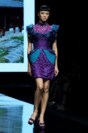 Susan Zhuang Susan Zhuang