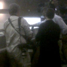 Wartawan Asing Liput Pengesahan RUU Uji Coba Nuklir di DPR