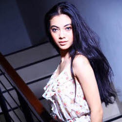 Beradegan Ranjang dengan Keith Foo, Cinta Dewi Terpaksa Menikmati 