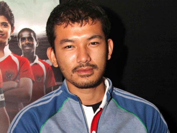 Rio Dewanto Jadi Pelatih Sepakbola