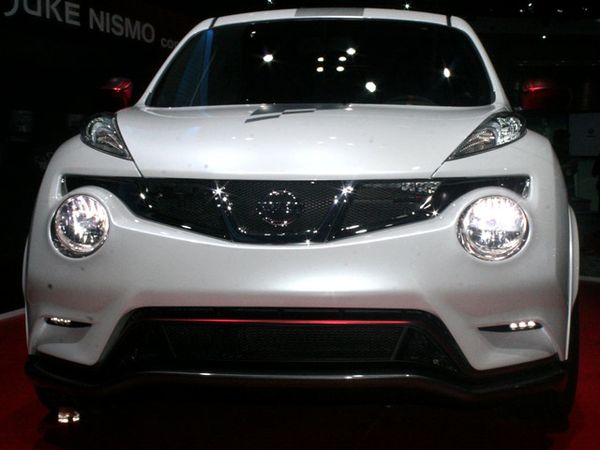 Tampang Nissan Juke Nismo Concept