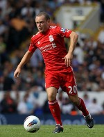 Dalglish Pertanyakan Kartu Merah Spearing