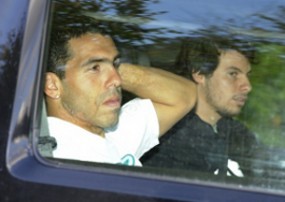 Tevez Tidak Dinasihati dengan Benar