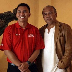 Trofi Juara NBL 2011/12 Berlapis Emas 22 Karat