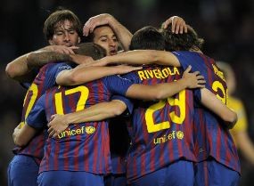 Cetak 20 Gol di Fase Grup, Barca Samai MU