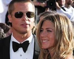 Brad Pitt Undang Jennifer Aniston untuk Pesta Natal