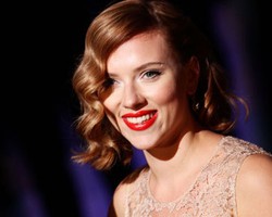 Scarlett Johansson: Menjalani Pernikahan Itu Sulit