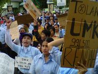 Buruh Semarang Tolak UMK Rendah