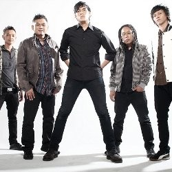 Naff Kembali Muda dengan Vokalis Baru