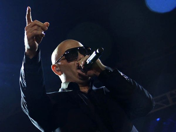 Konser Singkat Pitbull