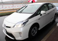 Tes Jalan Toyota Prius Plug-in Hybrid