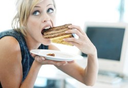 Kebanyakan Makan Manis Bikin Rambut di Tubuh Tumbuh Berlebih