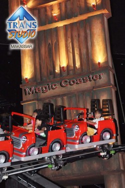 Traveling at Trans Studio Makassar