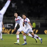 Pesta Gol, Lyon Lolos ke 16 Besar
