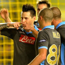Kalahkan Villarreal, Napoli ke Babak 16 Besar
