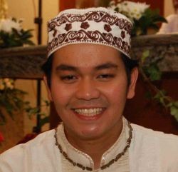 Indra Bekti Tak Lupakan Jasa Guru SD-nya