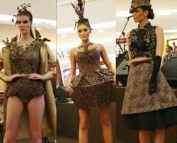 Magnum & 5 Desainer Indonesia Buat Gaun dari Cokelat 
