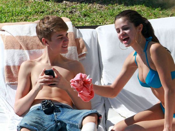 Intip Liburan Justin Bieber & Selena Gomez