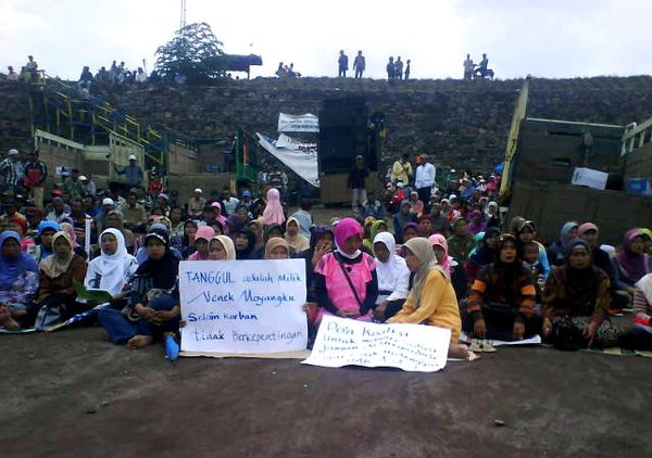 Warga Korban Lumpur Gelar Istighosah