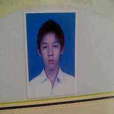 Tewas Ditusuk, Christopher Terus Genggam BlackBerry Pemberian Sang Ayah 