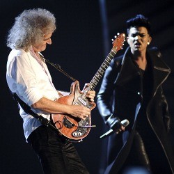 Adam Lambert Jadi Vokalis Queen?