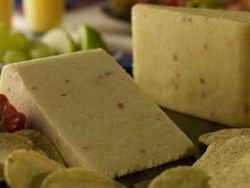 Scotch Bonnet Cheddar, Keju Super Pedas dari Inggris