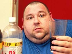 Pria Ini Selalu Minum 18 Kaleng Coca-Cola per Hari!