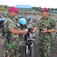 Kelengkapan dan Surat Motor Prajurit Marinir Diperiksa