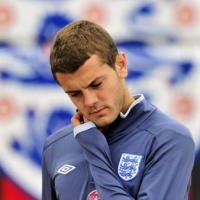 Taruhan di Twitter, Wilshere Ditegur UEFA