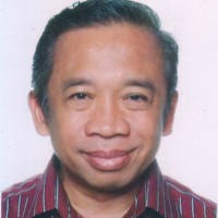 Qomar: Kalau Angie & Penyidik KPK Saling Mencintai, Dinikahkan Saja!