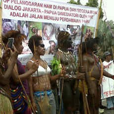 Warga Papua Turun ke Jalan Tuntut HAM Ditegakkan