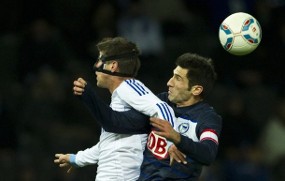 Atasi Hertha, Schalke Tempel Bayern