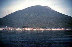 Gunung Gamalama Siaga, Gempa Tektonik Lokal Terjadi 29 Kali 