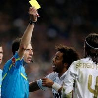 Delapan El Clasico, 59 Kartu Kuning