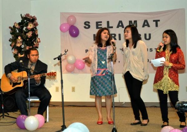 PERMIAS Houston Peringati Hari Ibu