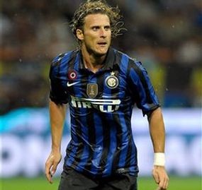 Forlan Frustrasi Ingin Main