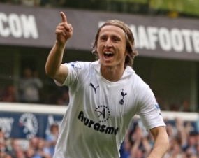 Cahill dan Modric Bukan Target Chelsea di Januari