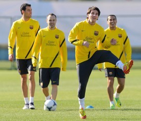 Berharap Bisa Turunkan 16 Pemain Lawan Barca