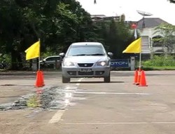 Trik Menghindari Kecelakaan