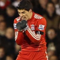 Johnson: Suarez Takkan Terpengaruh Kontroversi